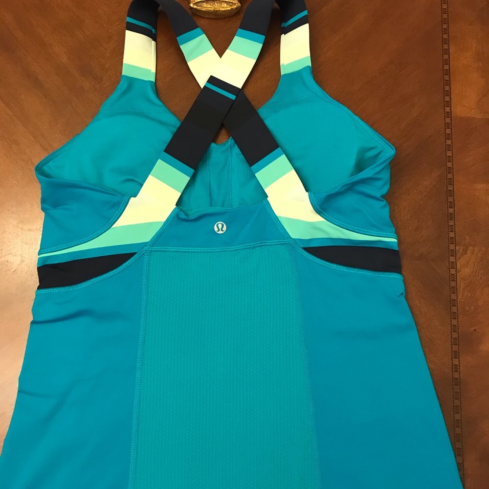 Lululemon Blue Green Cross Back Tank